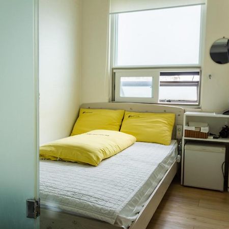 24 Guesthouse Dongdaemun Market Сеул Экстерьер фото