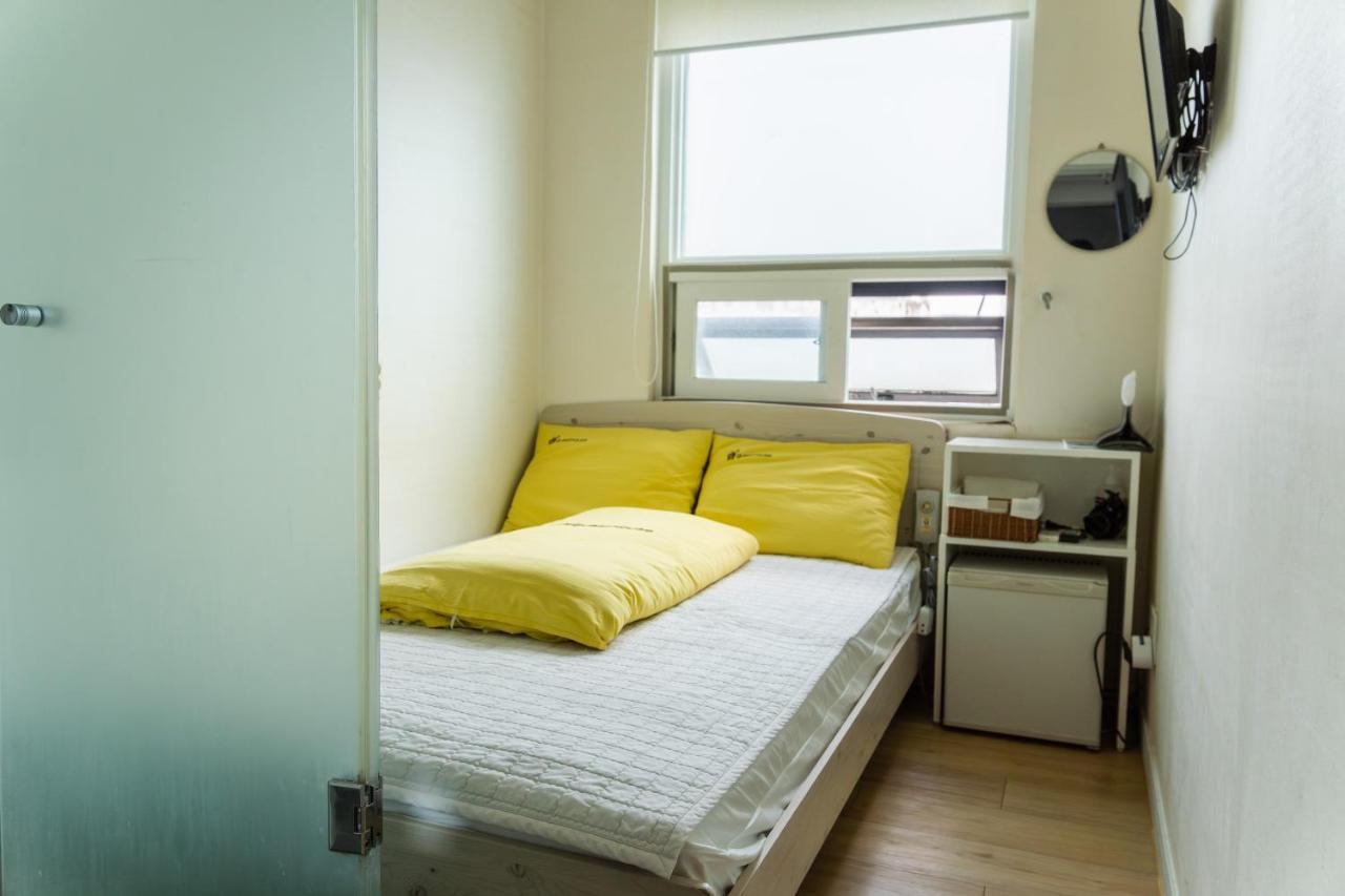 24 Guesthouse Dongdaemun Market Сеул Экстерьер фото